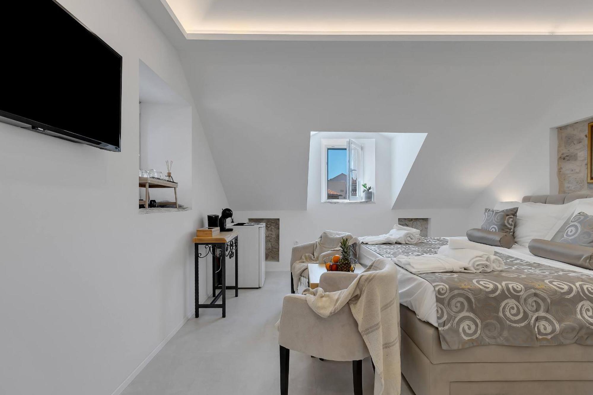 Luxury Rooms Palace B&B Makarska Luaran gambar