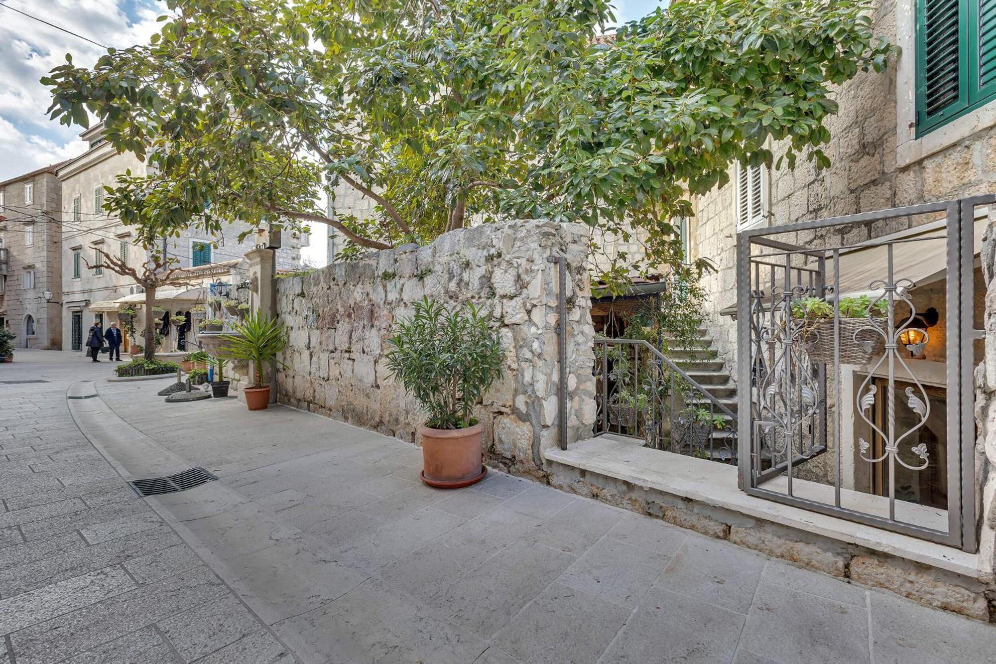 Luxury Rooms Palace B&B Makarska Luaran gambar